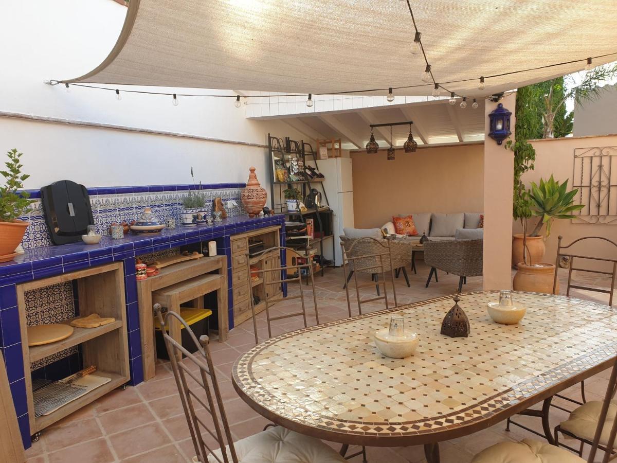 Casa Alegría Andaluza Acomodação com café da manhã Los Romanes Exterior foto